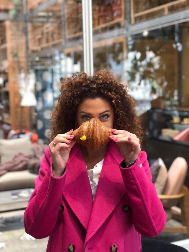 LA BRIOCHE DI OLIVIERI 1882- WHAT ELSE?